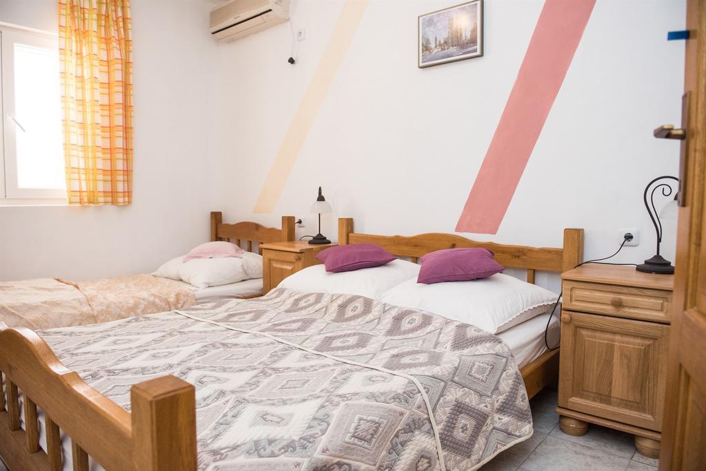 Apartments Ljubica Rogoznica  Exterior foto